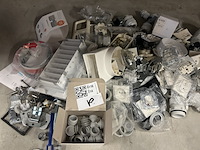 Partij installatie- en schakelmateriaal - afbeelding 2 van  9
