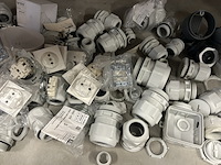 Partij installatie- en schakelmateriaal - afbeelding 3 van  9