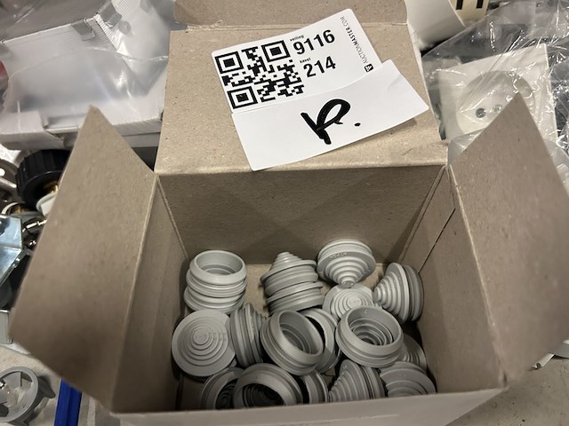 Partij installatie- en schakelmateriaal - afbeelding 6 van  9