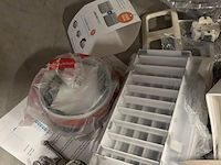 Partij installatie- en schakelmateriaal - afbeelding 7 van  9
