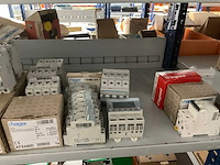 Partij installatie automaten - afbeelding 4 van  7