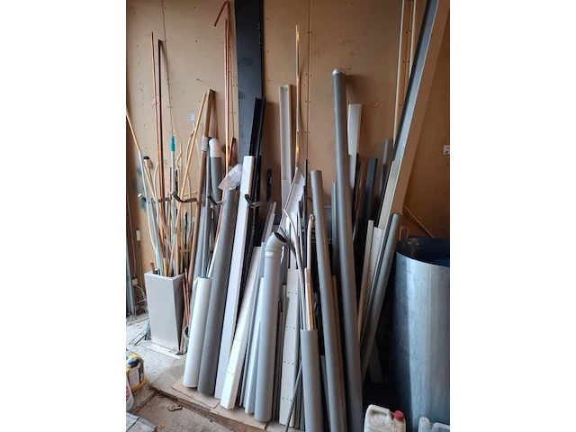 Partij installatie buismateriaal - afbeelding 1 van  9