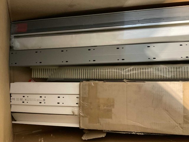 Partij installatie goten - afbeelding 4 van  4