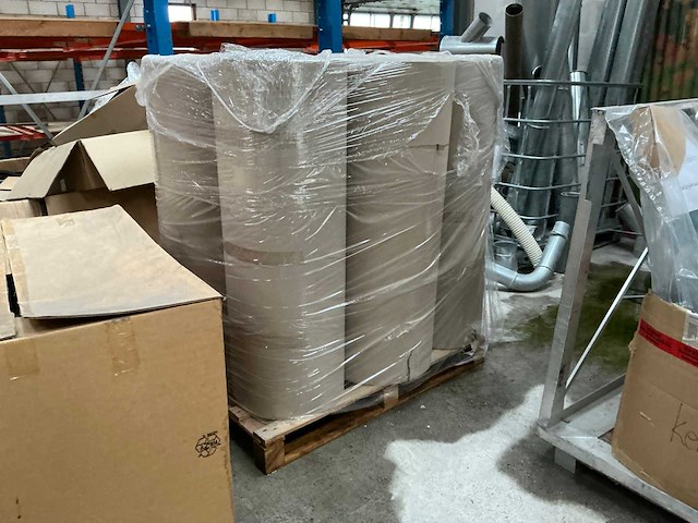 Partij installatie materiaal en divers - afbeelding 16 van  17