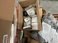 Partij installatie materiaal - afbeelding 3 van  5