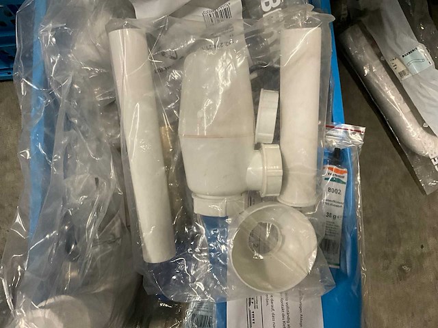 Partij installatie materiaal - afbeelding 6 van  6