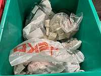 Partij installatie materiaal - afbeelding 7 van  7