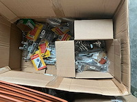 Partij installatie materiaal - afbeelding 7 van  7