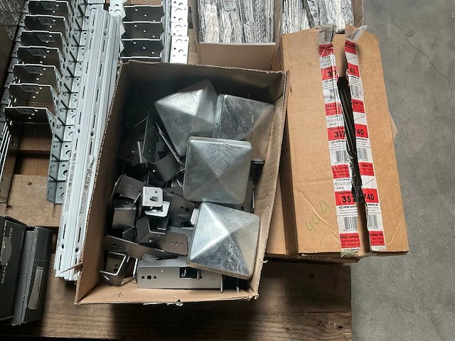 Partij installatie materiaal - afbeelding 4 van  7