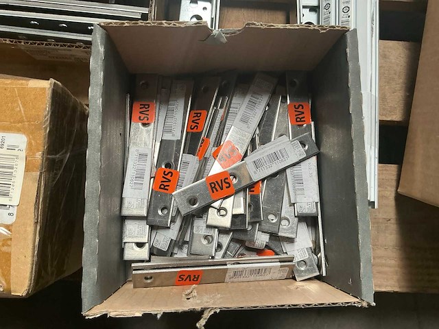 Partij installatie materiaal - afbeelding 6 van  7