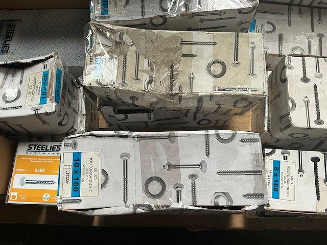 Partij installatie materiaal - afbeelding 3 van  3