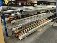 Partij installatie materiaal - afbeelding 39 van  78