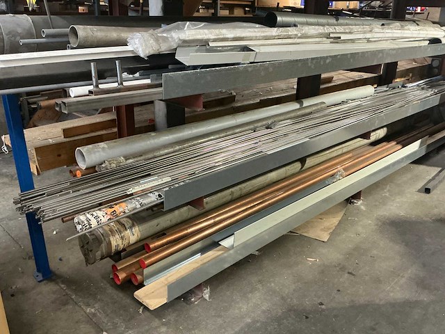 Partij installatie materiaal - afbeelding 41 van  78