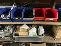 Partij installatie materiaal - afbeelding 52 van  78