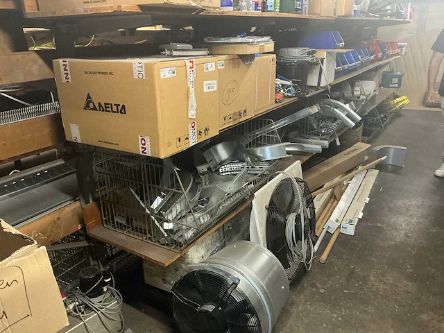 Partij installatie materiaal - afbeelding 57 van  78