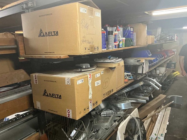 Partij installatie materiaal - afbeelding 59 van  78
