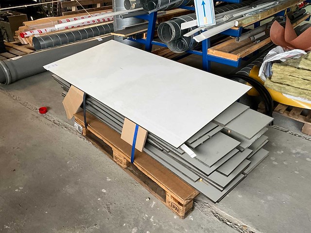 Partij installatie materiaal - afbeelding 10 van  12