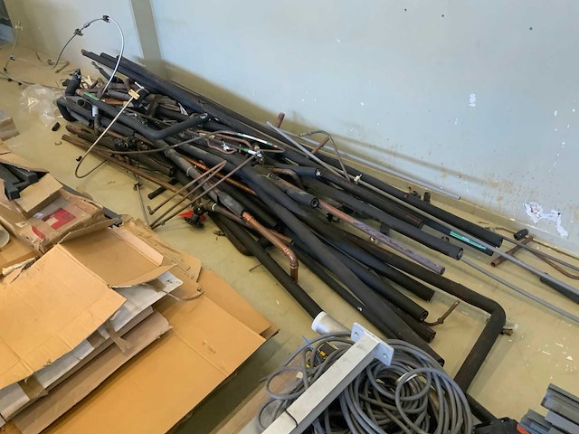 Partij installatie materiaal - afbeelding 6 van  8