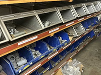 Partij installatie materiaal - afbeelding 7 van  34