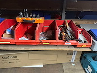 Partij installatie materiaal - afbeelding 23 van  34