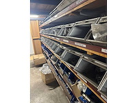 Partij installatie materiaal - afbeelding 30 van  34