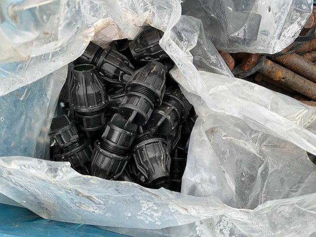 Partij installatie materialen - afbeelding 4 van  8