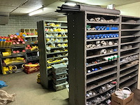 Partij installatie materialen - afbeelding 1 van  25