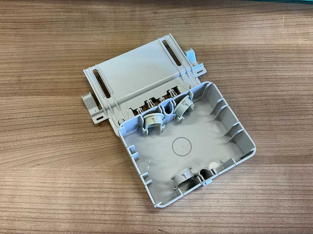 Partij installatie materialen - afbeelding 2 van  6