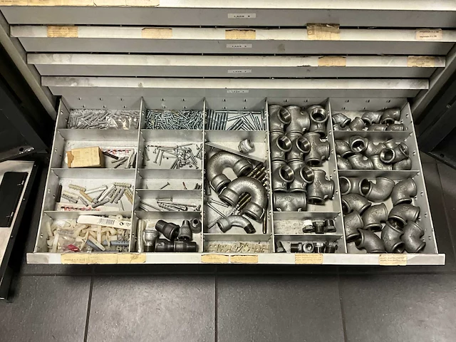 Partij installatie materialen - afbeelding 5 van  12