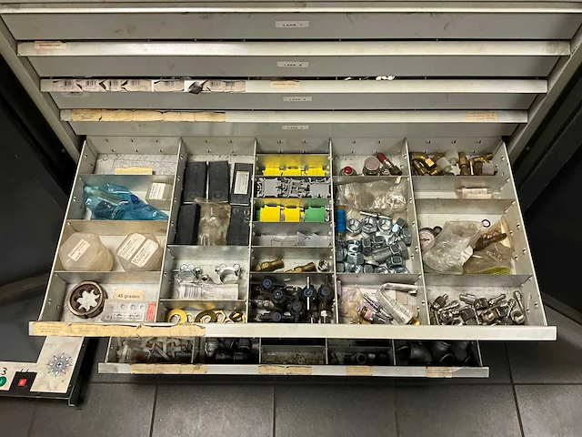 Partij installatie materialen - afbeelding 8 van  12