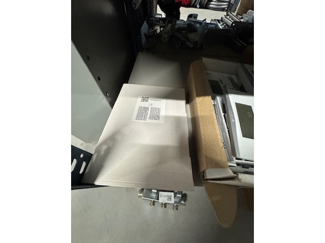 Partij installatie onderdelen warmtepompen - afbeelding 7 van  15