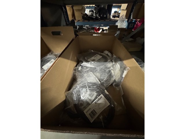 Partij installatie onderdelen warmtepompen - afbeelding 14 van  15