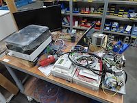 Partij installatie onderdelen - afbeelding 1 van  8