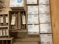Partij installatieautomaten en meszekeringen - afbeelding 7 van  9