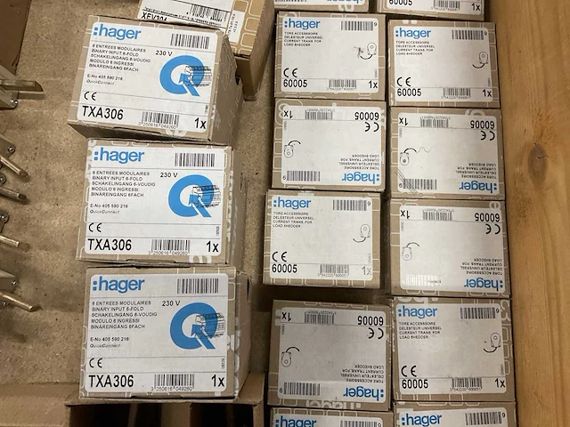 Partij installatieautomaten en meszekeringen - afbeelding 8 van  9