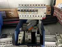 Partij installatieautomaten - afbeelding 4 van  7