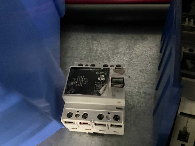 Partij installatieautomaten - afbeelding 5 van  7