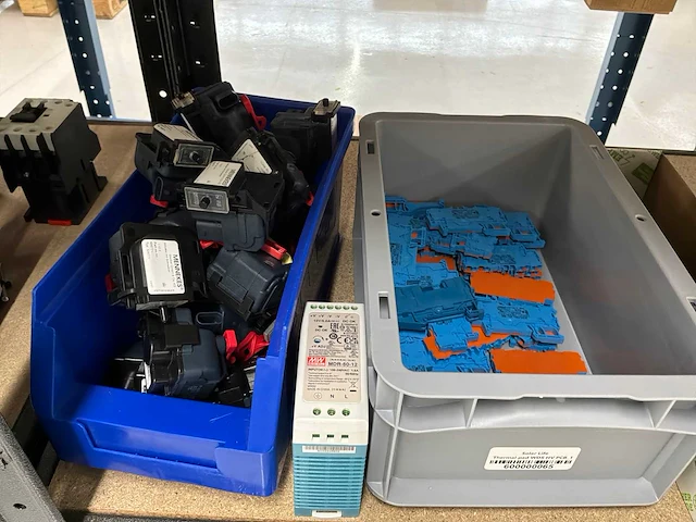 Partij installatieautomaten - afbeelding 8 van  14