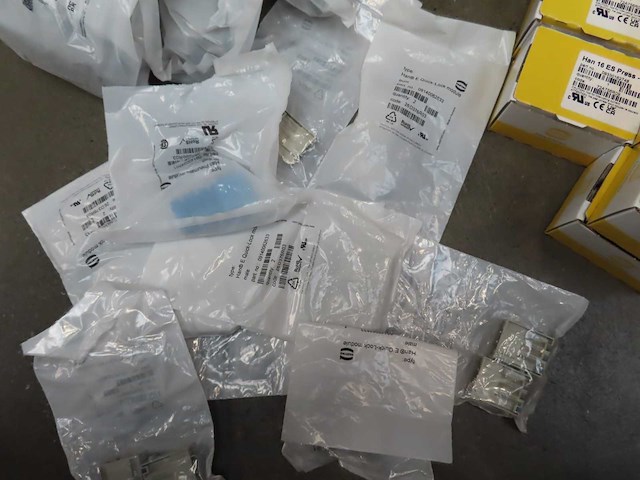 Partij installatiemateriaal - harting - afbeelding 3 van  7