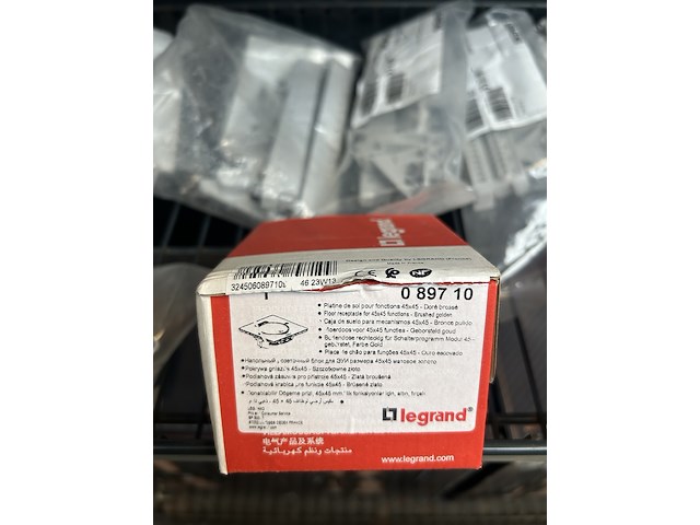 Partij installatiemateriaal en meterkast toebehoren w.o. siemens, legrand - afbeelding 8 van  9