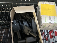 Partij installatiemateriaal en meterkast toebehoren - afbeelding 5 van  6