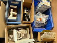 Partij installatiemateriaal en regelcomponenten - afbeelding 3 van  3