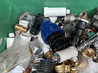 Partij installatiemateriaal en sanitair koppelingen w.o. watts - afbeelding 5 van  5