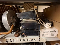 Partij installatiemateriaal in 2mtr stelling o.a. intergas, atag - afbeelding 14 van  32