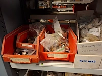 Partij installatiemateriaal in 2mtr stelling - afbeelding 37 van  39