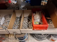 Partij installatiemateriaal in 2mtr stelling - afbeelding 3 van  30