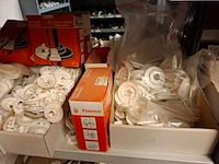 Partij installatiemateriaal in 2mtr stelling - afbeelding 20 van  31