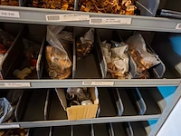 Partij installatiemateriaal in 4x magazijnkast - afbeelding 35 van  40