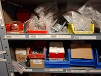 Partij installatiemateriaal in 4x magazijnkast - afbeelding 37 van  40
