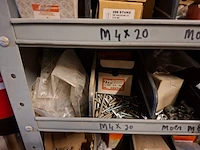 Partij installatiemateriaal incl 2x magazijnkast - afbeelding 7 van  34